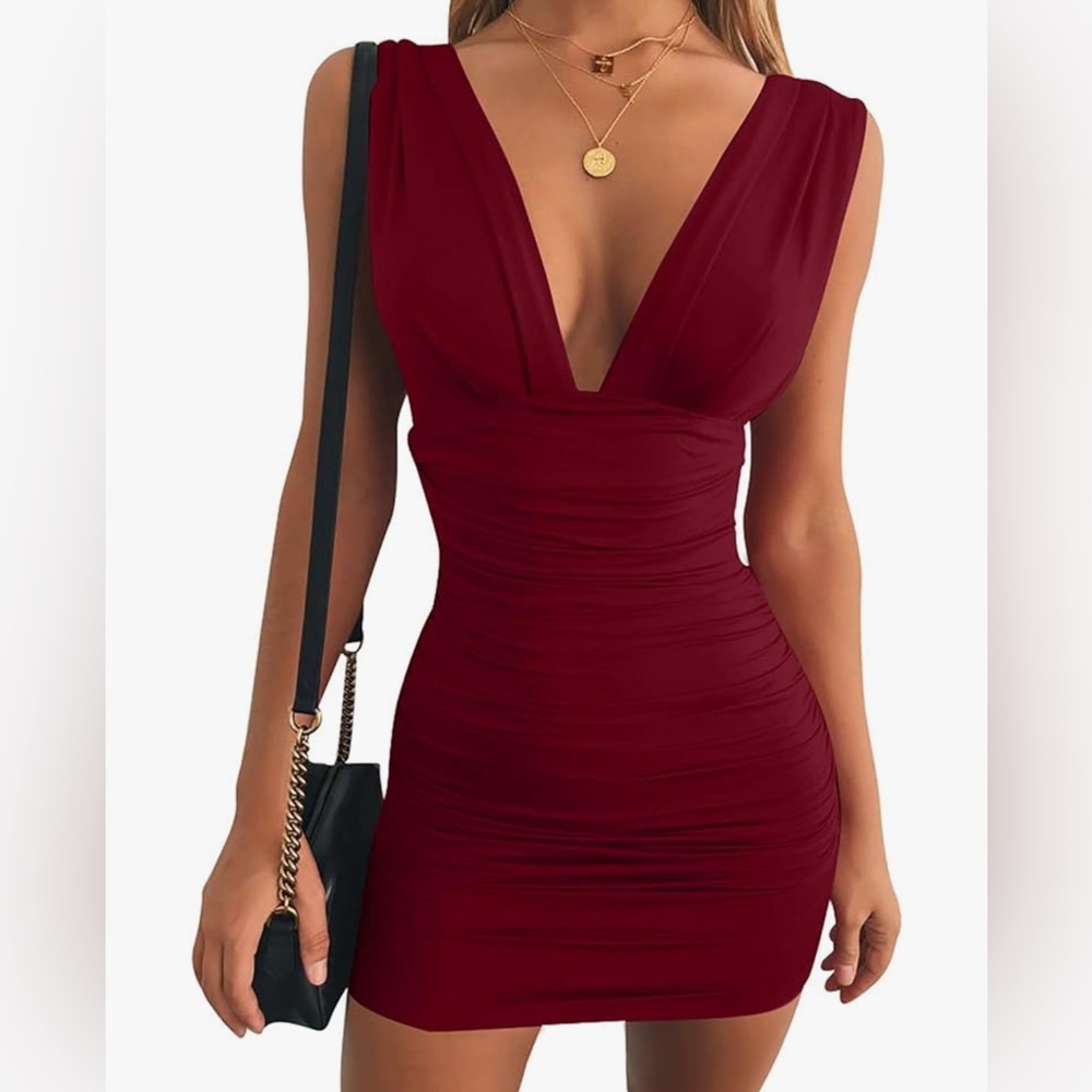 Red Sleeveless Bodycon Cocktail Dress
